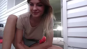 camilafoox chaturbate Lustful woman fucks vagina with phallus