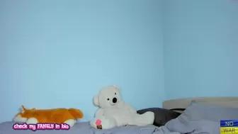 dianna_wood chaturbate Crazy lady twirls juicy booty