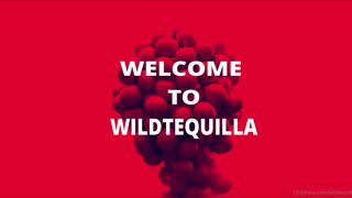 wildtequilla onlyfans Luxurious Curvy Fucks Shaved Cunt
