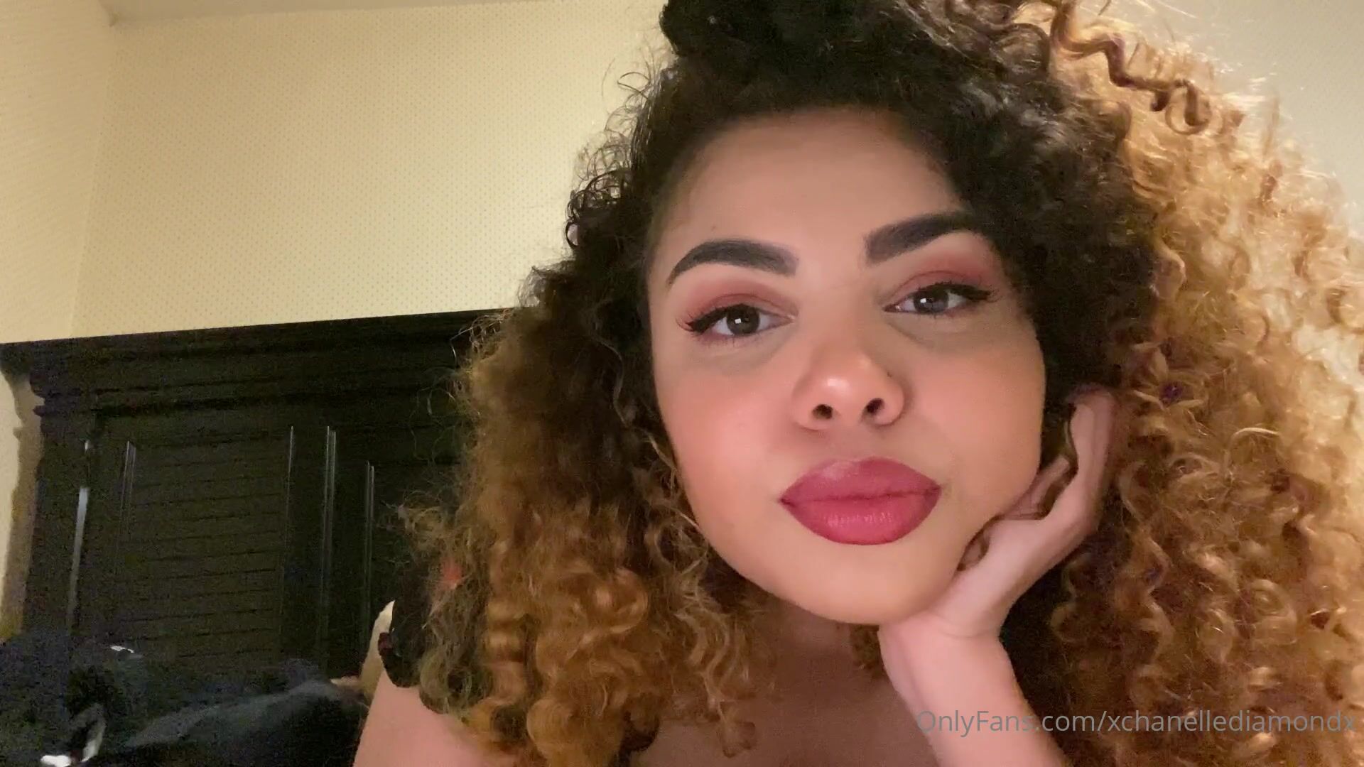 Watch Chanelle Diamond aka xchanellediamondx onlyfans 16_03_2022