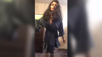 ahornypaki onlyfans  erotic fries