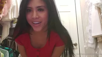 Embersnow onlyfans Busty girl takes off her underwear