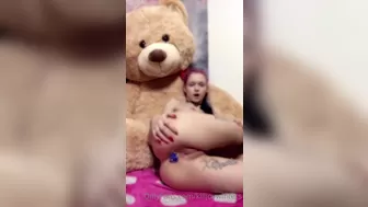 killjoywinters onlyfans Exciting Shmara furiously fucks a point