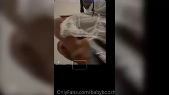 Boo Shay aka babyboosh onlyfans Sexy hottie gently pulls pussy