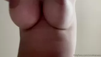 Space aka smokianaaa onlyfans  hot blonde with big tits