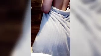Kuwait Twins aka kuwaitakatwins onlyfans 16-01-2022 performance Camcording