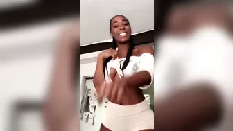 Bria Myles aka realbriamyles onlyfans Mature BBW fucks both holes