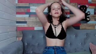 lindamerinss chaturbate Blissful nipple flows from excitement