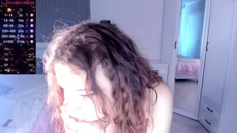 ukrainian_babygirl chaturbate  bragging on sweet ass