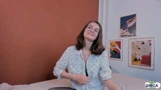 snangel chaturbate Shrews confused fucks her pussy with a phallus