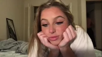 prettiboiflacko chaturbate Wonderful babe fucked in pussy after comfort