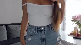 ggosip chaturbate Beauty lights without clothes