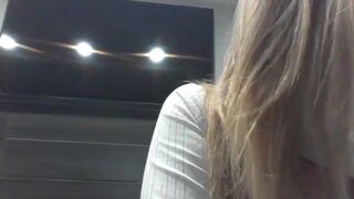valleygirl4u chaturbate  fuck in mouth