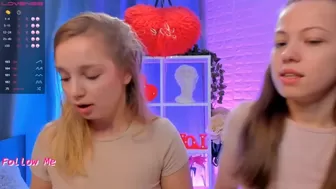 huntertiana chaturbate Mature chick pulls pussy