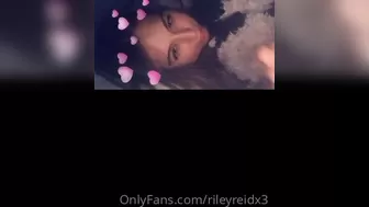 rileyreidx3 onlyfans  finger teasing from the inside of his vagina