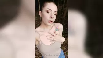 Damania aka damania onlyfans  caresses gorgeous ass