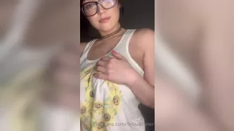 tessafowler onlyfans Nude beauty strips in french chat