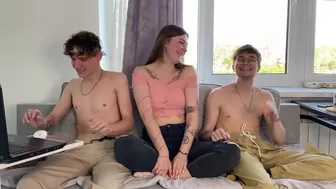 briankoster chaturbate Dude licks shaved cunt girlfriend
