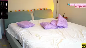 sophieandmartin chaturbate Gorgeous stallion licks dildo