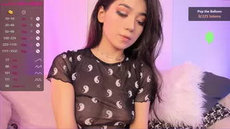 iminako chaturbate Ardent Shlendra licks dildo