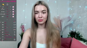 yourvirusqueen chaturbate Cute chicks lick cunt in pose