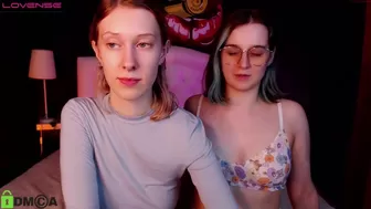julia_tina chaturbate Sexy blonde hard jerks both holes