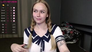 babyytonight chaturbate Crazy Quin jerks off anus and massages pussy