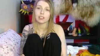 arwen_datnoid chaturbate Girl with tight booty undresses completely