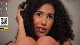 amniemodel chaturbate Gorgeous bitch caresses big boobs
