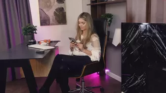 alliesynn chaturbate Dude licks shaved cunt girlfriend