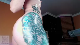daily_angel chaturbate Cute brunette caresses her charms