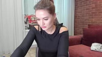 adriana_ferrari chaturbate Sexy chicks twirl big butts