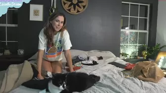 livanddrew chaturbate Beautiful woman jerks off pussy