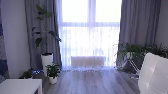 nika_konovalova chaturbate  curvy bitch moans sweetly