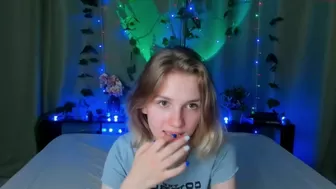 helenchristensen chaturbate Wonderful confused handjob vagina