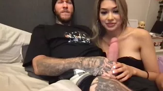johnnyandjameson chaturbate Big tit teases her pussy with a phallus