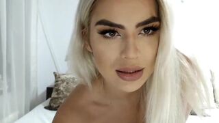 kissofacobra chaturbate Busty slut fucks her cunt with a sex toy
