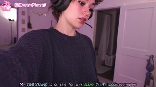 evelynpiers chaturbate Solid mom caresses not only sisi