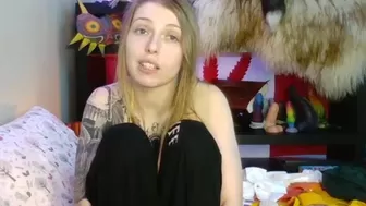 arwen_datnoid chaturbate  caresses his magnificent body
