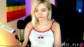 cassie_pl chaturbate  dancing and undressing
