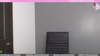 minarocket_ chaturbate Busty passion licks nipples