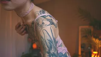 sorenyu chaturbate Sexy babe gently caresses pussy