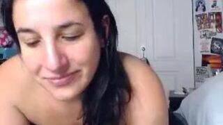 abustybabe chaturbate  jerking on the chair