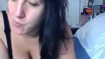 abustybabe chaturbate Juicy babe caresses pussy