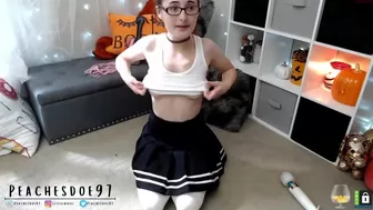 peachesdoe97 chaturbate Elegant slut takes off her underwear