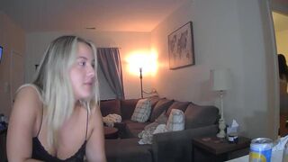 varsitybaby000 chaturbate Attractive babe excites her sexuality