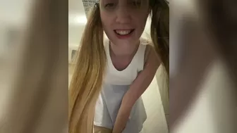 CEOsexKISS Busty young lady fucks her cunt