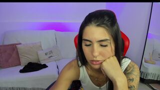 jeangreybianca Experienced woman paws lips sex