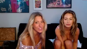 addisonvodka Submissive chick makes suction
