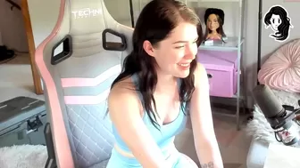 evelynclaire Attractive curva shows underwear